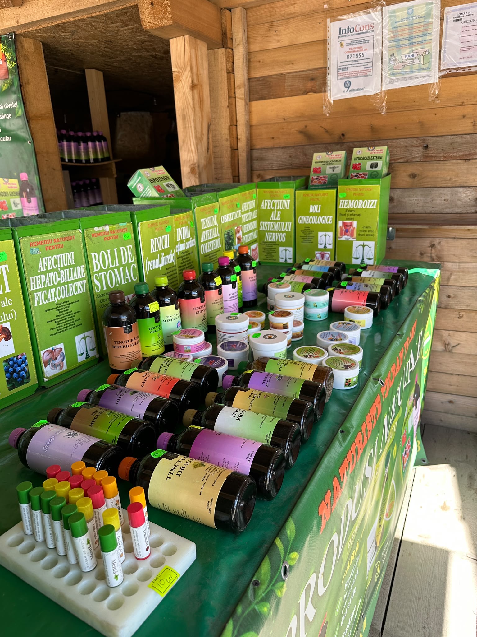 Standul Naturiste Țirban Plant la Terasa Bunicului, Transalpina